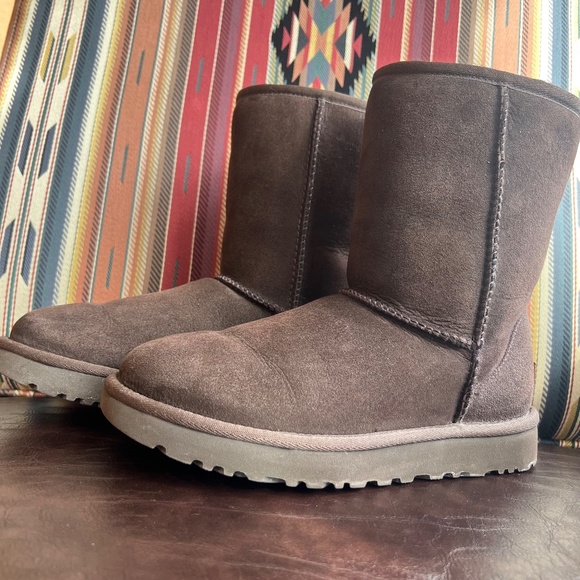 UGG Women's Classic Short II   Size  5  (EXCELLENT CONDITION) Burnt Cedar - Picture 2 of 12